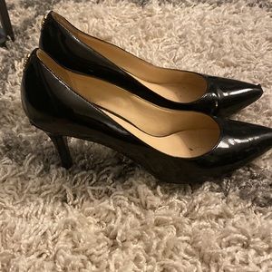 Cole Haan Julianna Pumps 75mm | Black Patent Leather